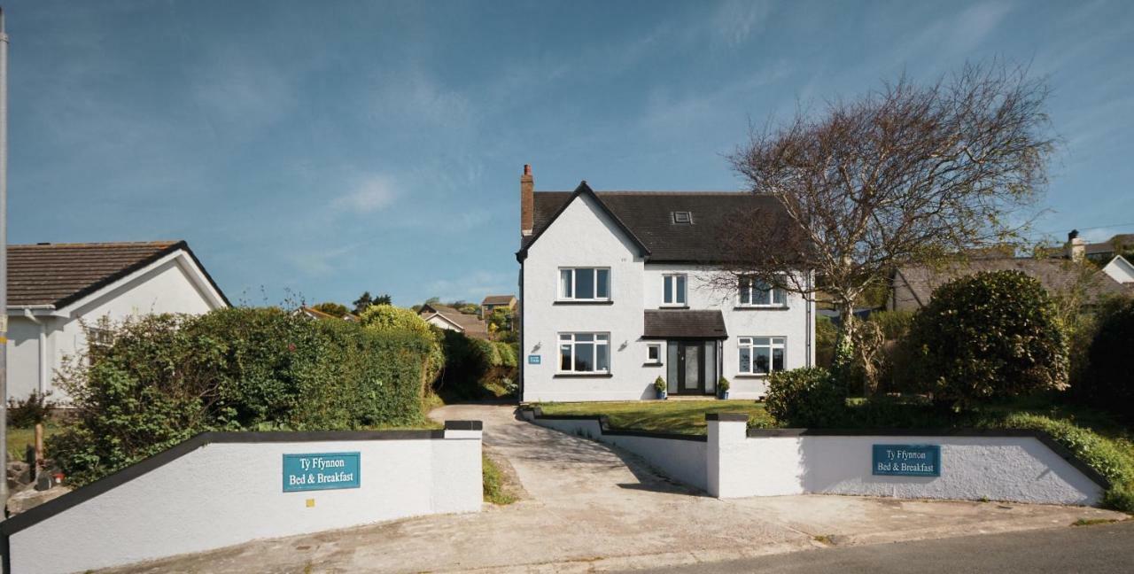 Ty Ffynnon B&B Penally Exterior foto
